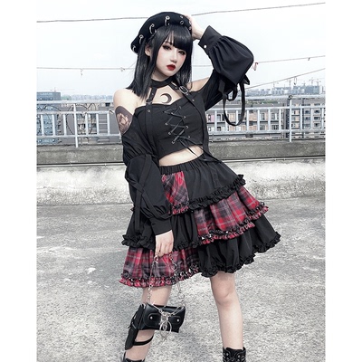 taobao agent Cat's Eye Strangely Original Dark INS Cold Wind Personal Set underground band punk summer two -piece set
