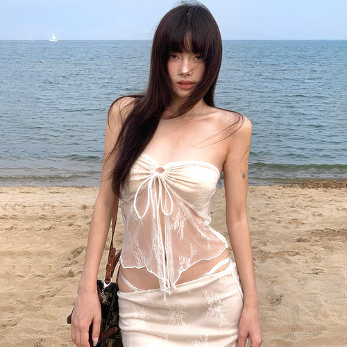 泰国小众高级感蕾丝抹胸分体比基尼海岛度假性感显瘦长裙温泉泳衣