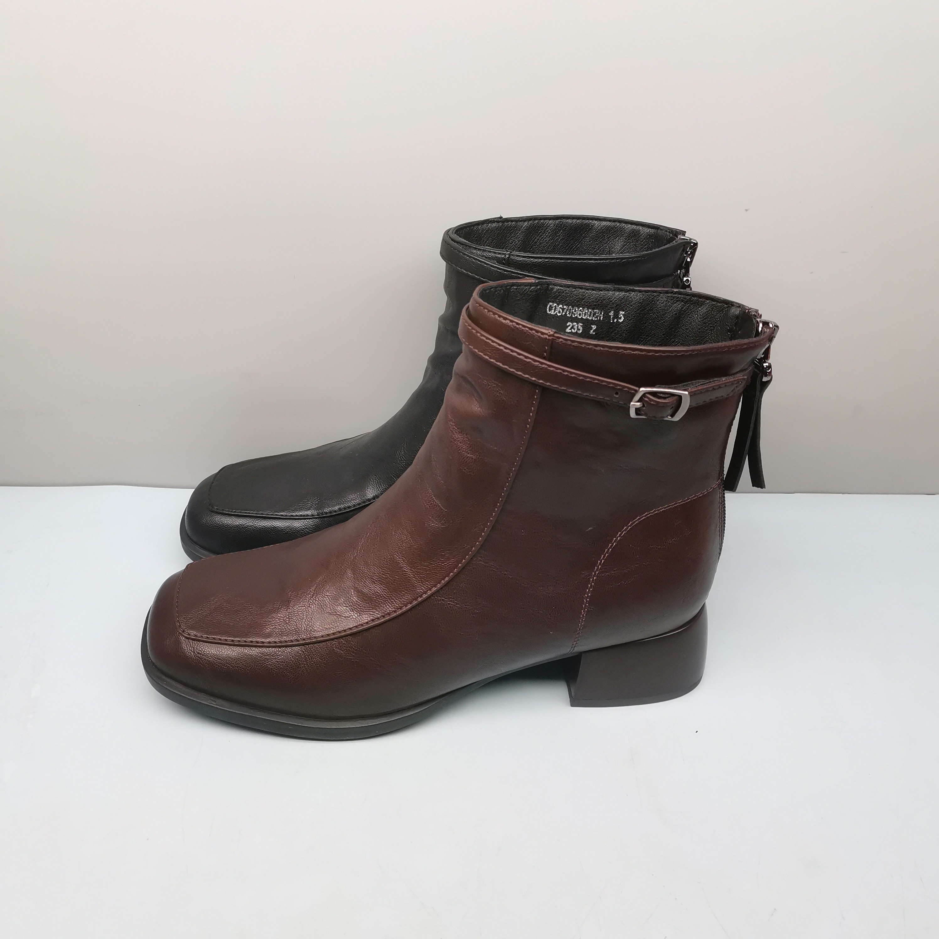 红蜻蜓短筒靴女春季新款CD67096001H中跟方头马丁靴女CD67096002H,女鞋,马丁靴,淘宝优惠券,粉丝福利购,淘宝优惠卷