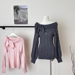 精选 绵绵猫原创古早感萌萌兔耳领收腰修身毛衣