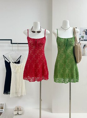 Skk Store 薇迷莫妮立体提花肌理吊带短裙连衣裙甜美性感修身裙