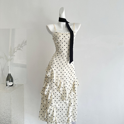 新品WESTAYONE 波点连衣裙女春夏显瘦通勤高级感