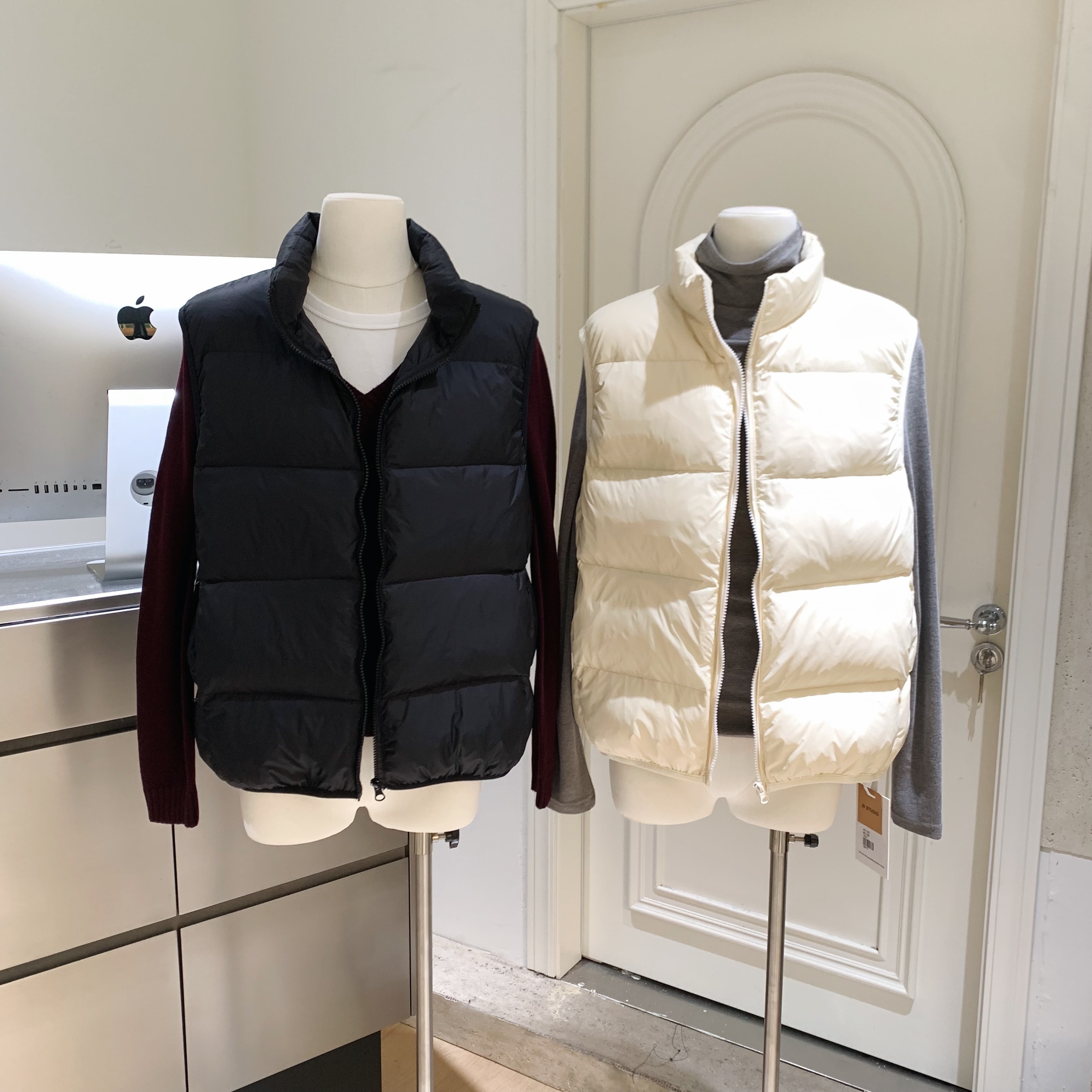 蘑糯糯 同款奶黄+黑色休闲宽松百搭保暖羽绒马甲上衣