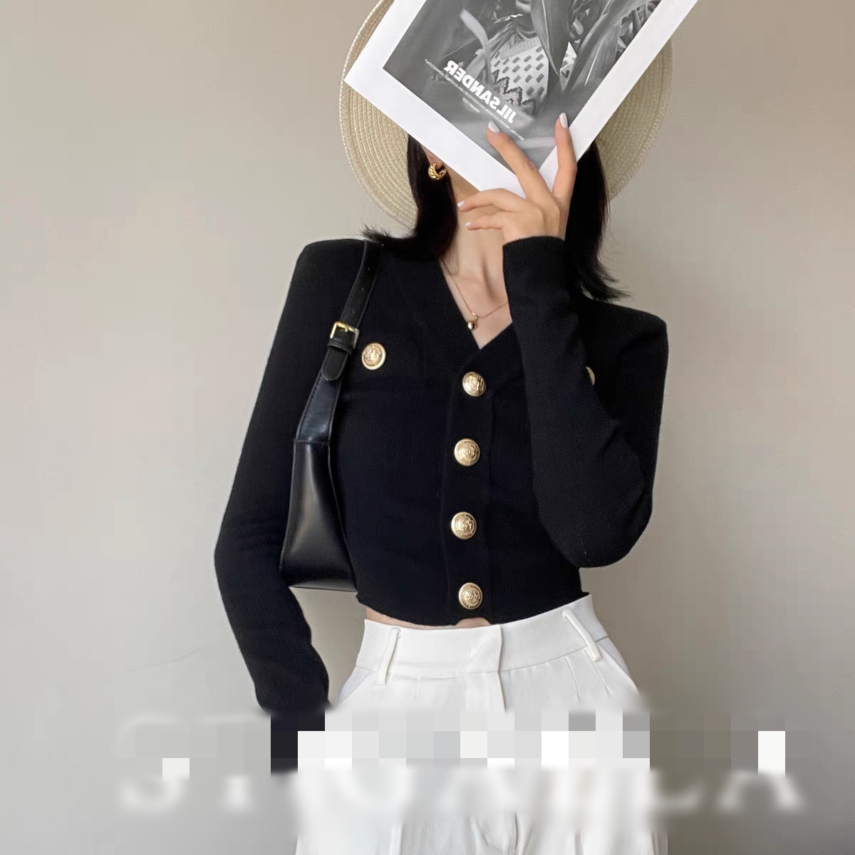 气质女神~自带垫肩法式V领金属扣修身收腰显瘦小香风针织开衫女