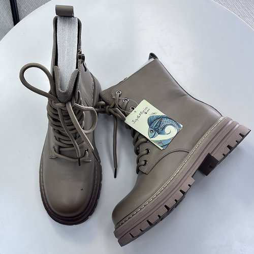 J&M/快乐玛丽 秋季时尚百搭系带马丁靴 朋克街头潮侧拉链靴子女鞋