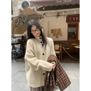 奶茶色高领宽松毛衣女开衫秋季慵懒休闲百搭巨好看绝美纽扣上衣