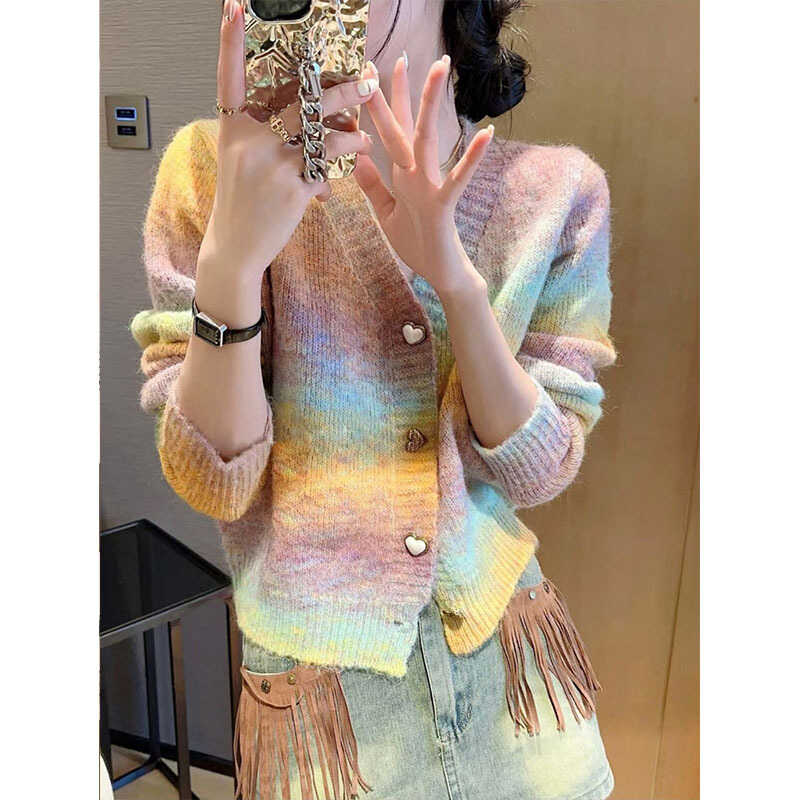 渐变色毛衣女秋冬2024新款爆款设计感小众针织开衫外套高级感上衣