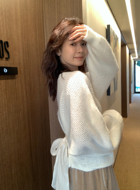 Hers十三行冬上新新款韩标简约气质精致后腰绑带设计毛衣女92459