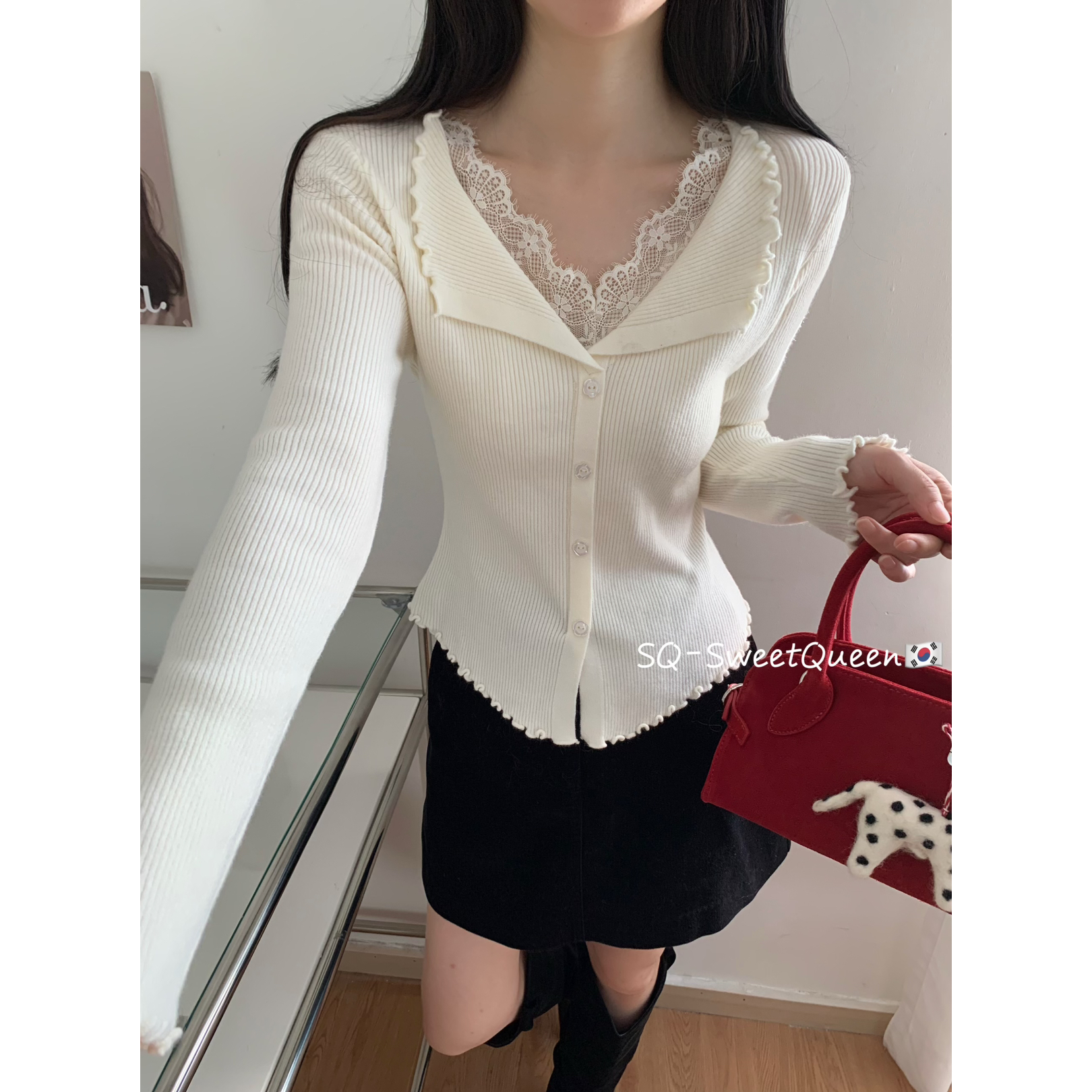 SQ十三行2025秋冬显瘦气质温柔卷花蕾丝拼接百搭针织上衣女7785Q