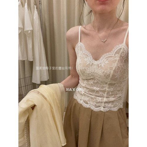 胸垫吊带美背心显瘦打底美背