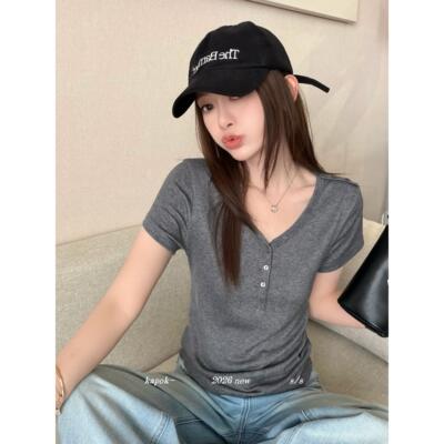 KAPOK十三行2026夏季美式显瘦气质简约纯色V领修身短袖T恤女26187