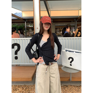 MZI STUDIO秋季新款不规则斜门扣小翻领温柔气质针织开衫女A80126