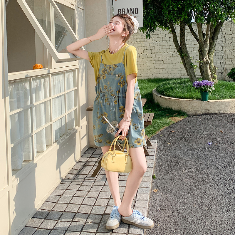 小个子印花牛仔背带短裤套装女2025夏新款韩版短袖T恤高腰两件套