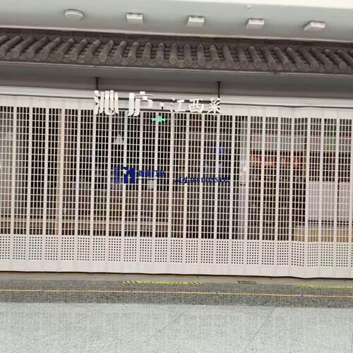 飞机场专用铝合金折叠门冲孔方格