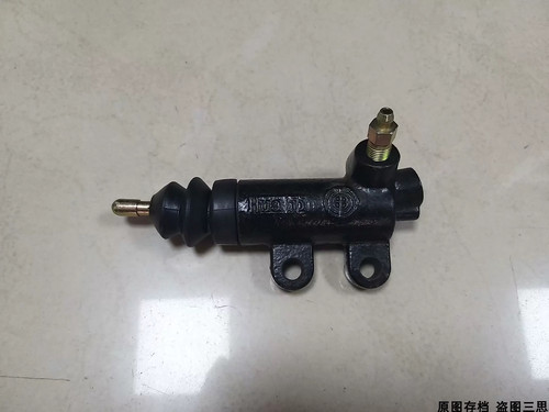 福迪揽福雄狮F22东风御风P16云内D19发动机离合分泵离合器分泵