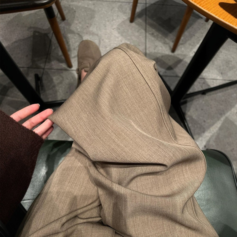 卡其色西装裤子女时尚洋气时髦轻奢高级感大码老钱风窄版阔腿长裤,女装/女士精品,大码裤装,淘宝优惠券,粉丝福利购,淘宝优惠卷