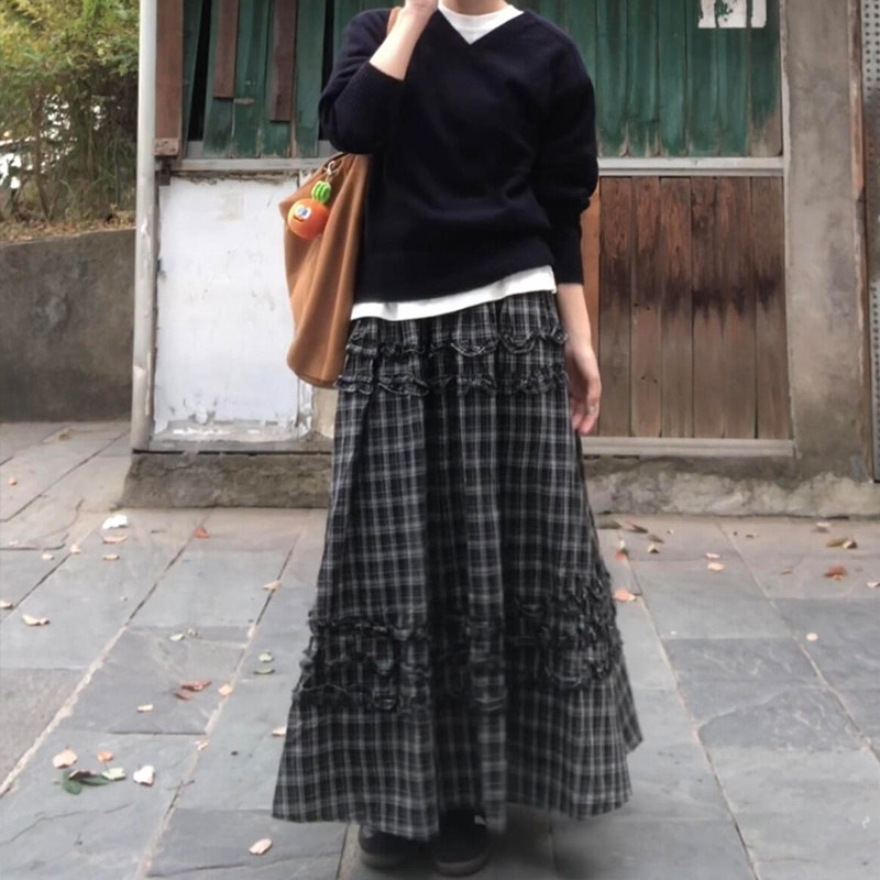 复古黑白格子木耳边半身裙女蓬蓬大摆长裙高腰a字大码蛋糕裙子春