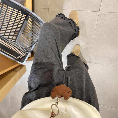 这条木耳边阔腿裤也太戳我了！