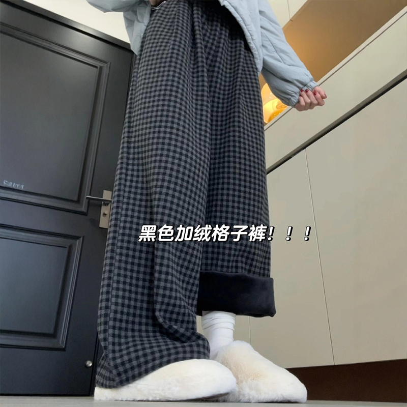 日常出门超吸睛的黑灰色格子裤