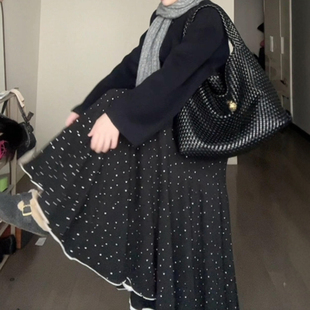 黑色超好看冬装 胖mm显瘦波点鱼尾长裙梨形伯克利裙子 半身裙女大码