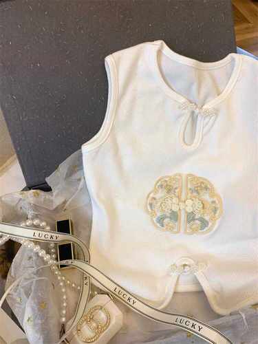 新中式国风刺绣外穿盘扣上衣