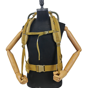忠梁嘉户外CS野战背具双肩背带多功能重大容量负载宽腰登山背架