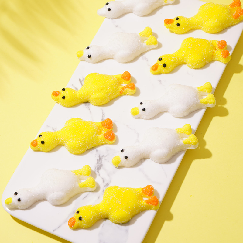 3D躺平鸭棉花糖高颜值商用批发
