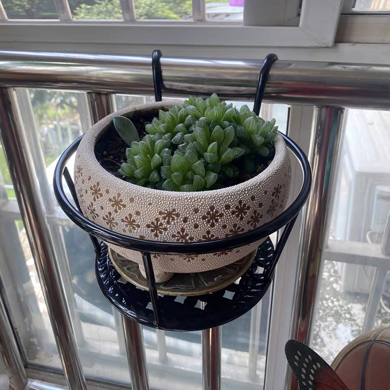 阳台护栏悬挂式铁艺花架窗台绿萝吊兰花盆挂架家用置物架子