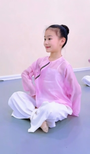儿童新款演出服立春舞蹈服女童古典舞中国舞练功服飘逸纱衣表演服