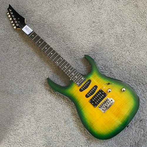 微瑕特价琴依班娜Ibanez款式单摇电吉他SSH单单双拾音器24品入门