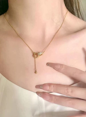 钛钢不掉色轻奢高级菱格纹项链