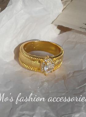 钛钢戒指闭口戒指重工拉丝