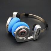 轻巧时尚 便携高斯银色头戴耳机MMCX拔插设计 可升级换线低音声场