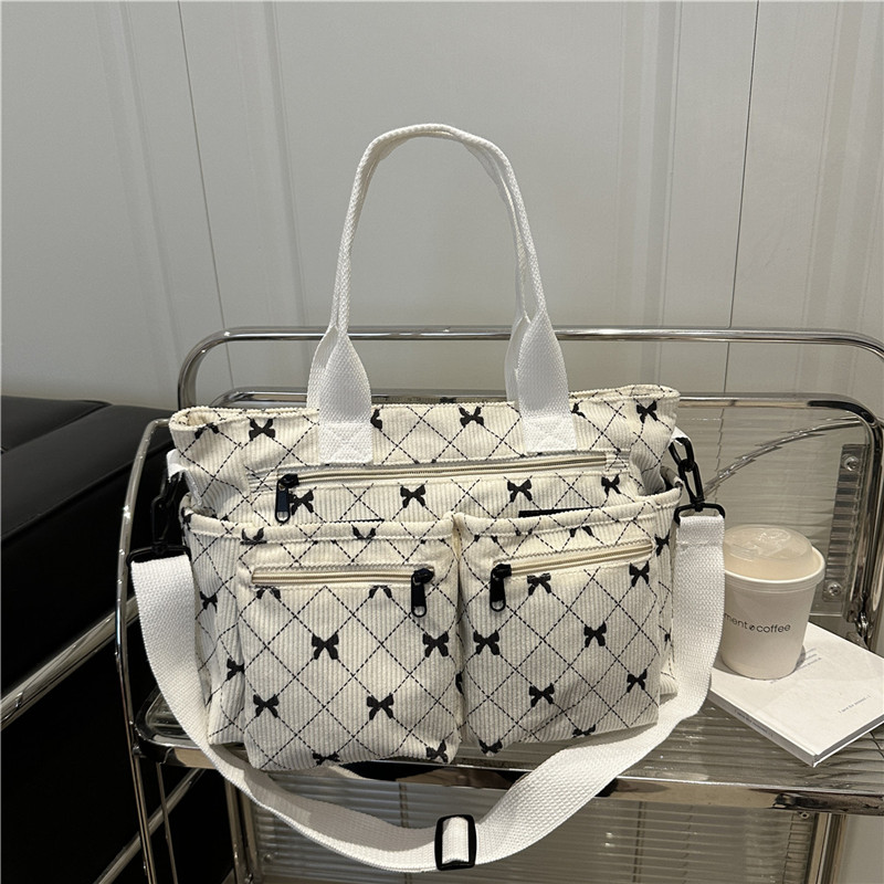 时尚潮流休闲洋气单肩包女包