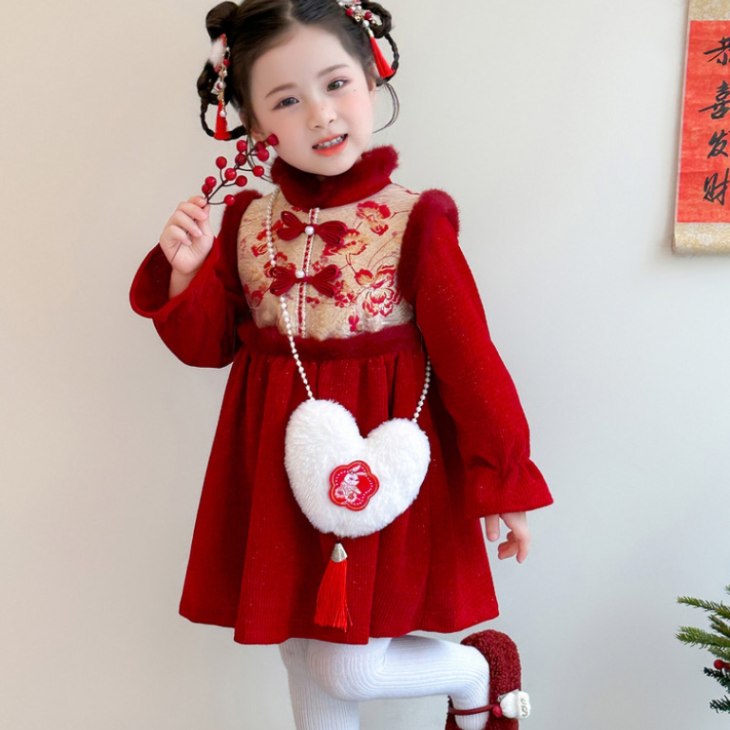 女童连衣裙2025新款洋气时髦加绒加厚冬款韩系保暖年服旗袍领裙子