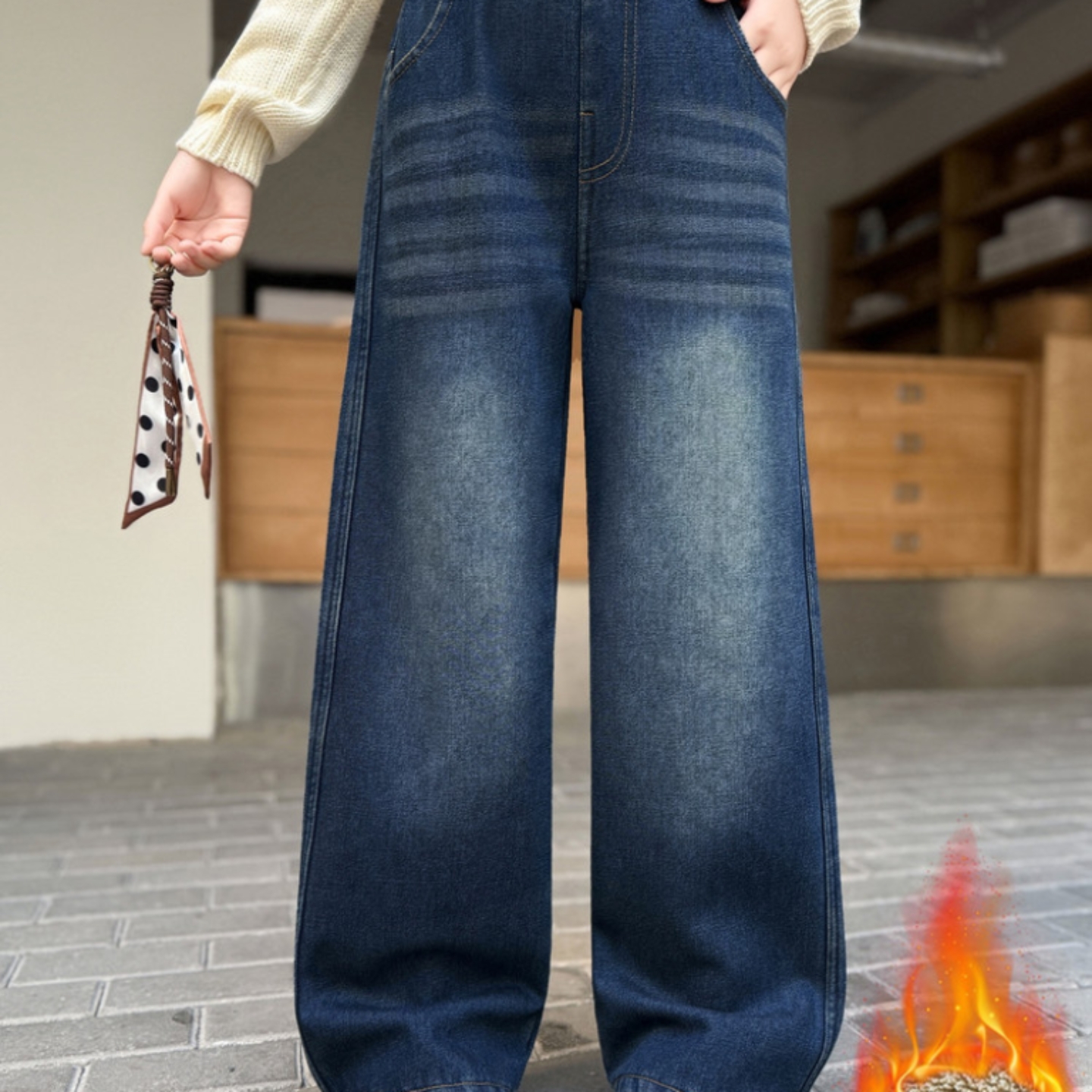 女大童加绒牛仔裤2025新款洋气时髦加厚冬款保暖直筒阔腿裤休闲裤
