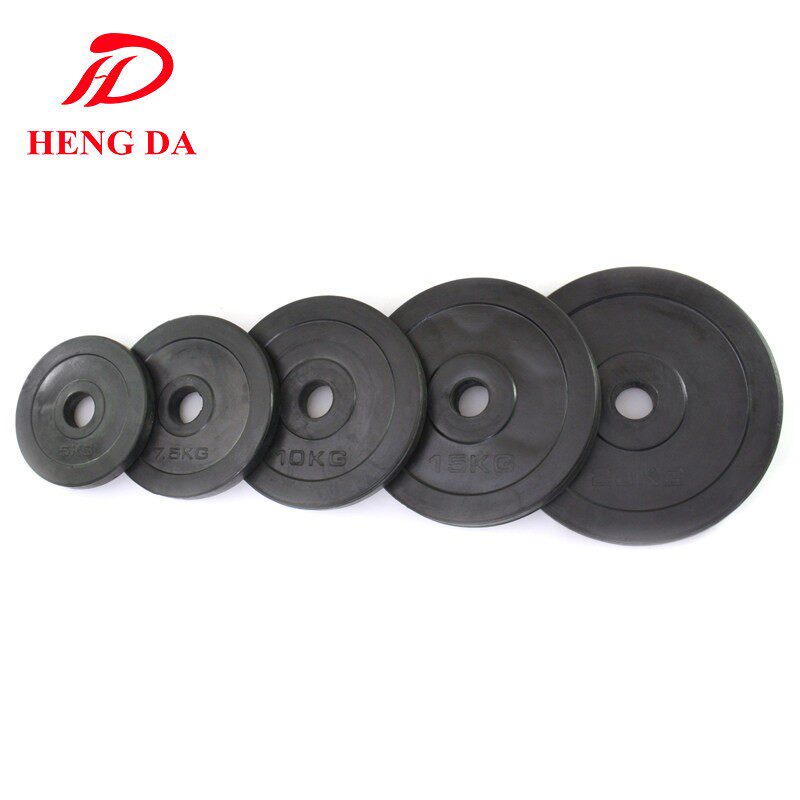 黑色包胶哑铃片大小孔2.5/5cm内芯铸铁防磕碰男士配重杠铃片健身