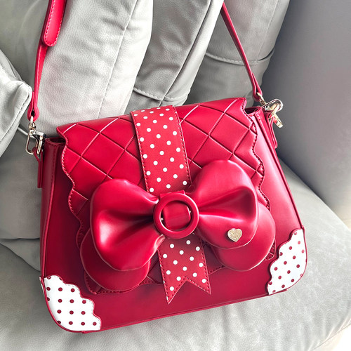 【收藏】复古翻盖波点手提包lolita原创斜挎包蝴蝶结女包