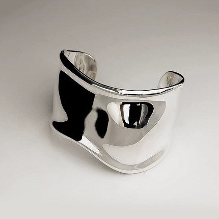 不规则宽边光面手镯女小众设计师夸张高级感轻奢气质百搭银色手环