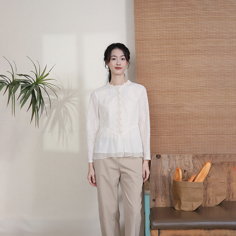 布符春新款衬衫文艺手钩花时尚拼纱小圆领新中式上衣内搭女