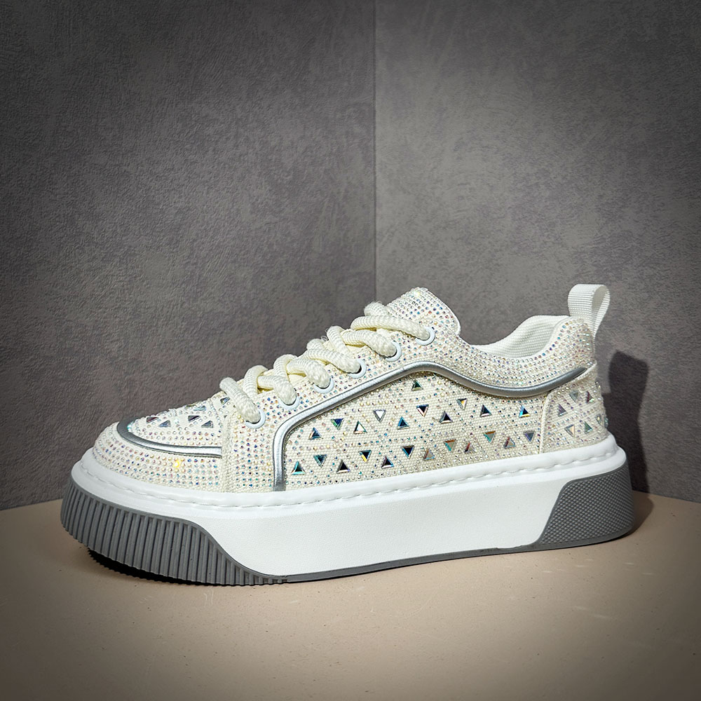 痞帅水钻男鞋轻奢时装外增高板鞋KTV网红小伙理发师鞋炸街满钻鞋