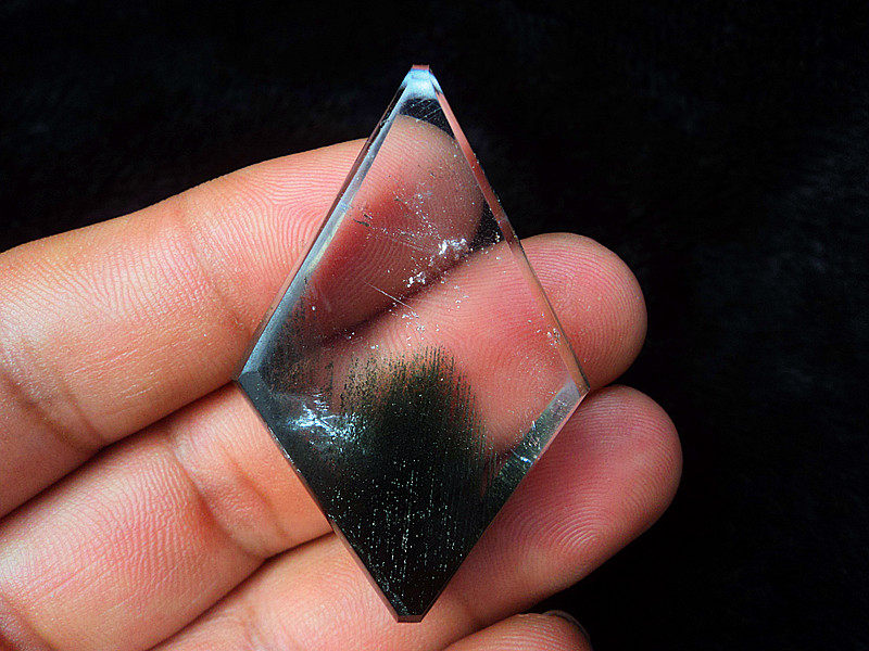 中国水晶矿石天然千层绿幽灵平安无事牌吊坠 高50&times;33&times;14mm 22g