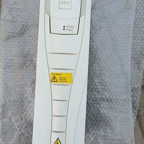 议价ABB变频器ACS550-01-015A-4 .实物拍摄 看