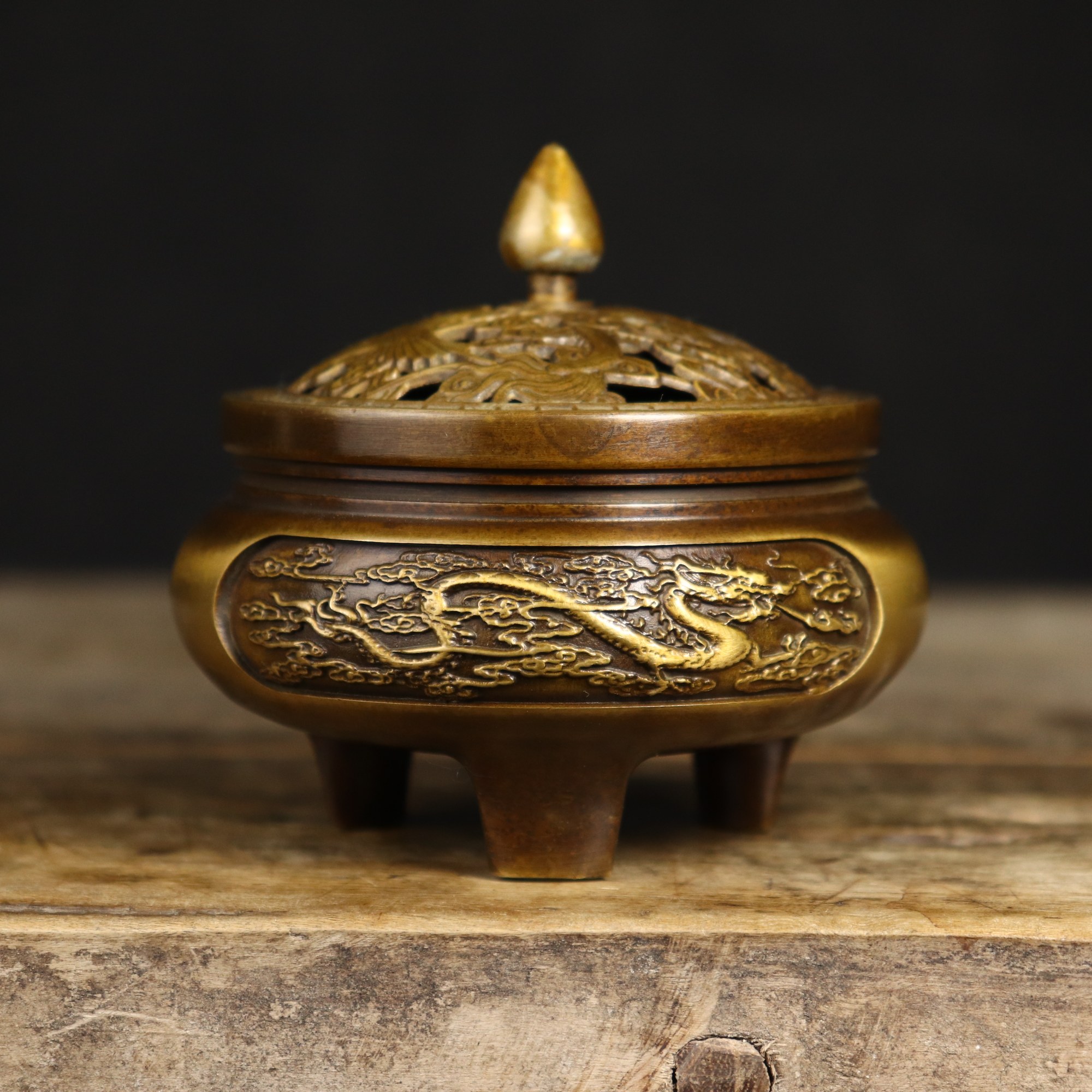 纯铜龙凤香炉熏香檀香炉家用室内供佛沉香安神盘香香插创意香薰炉