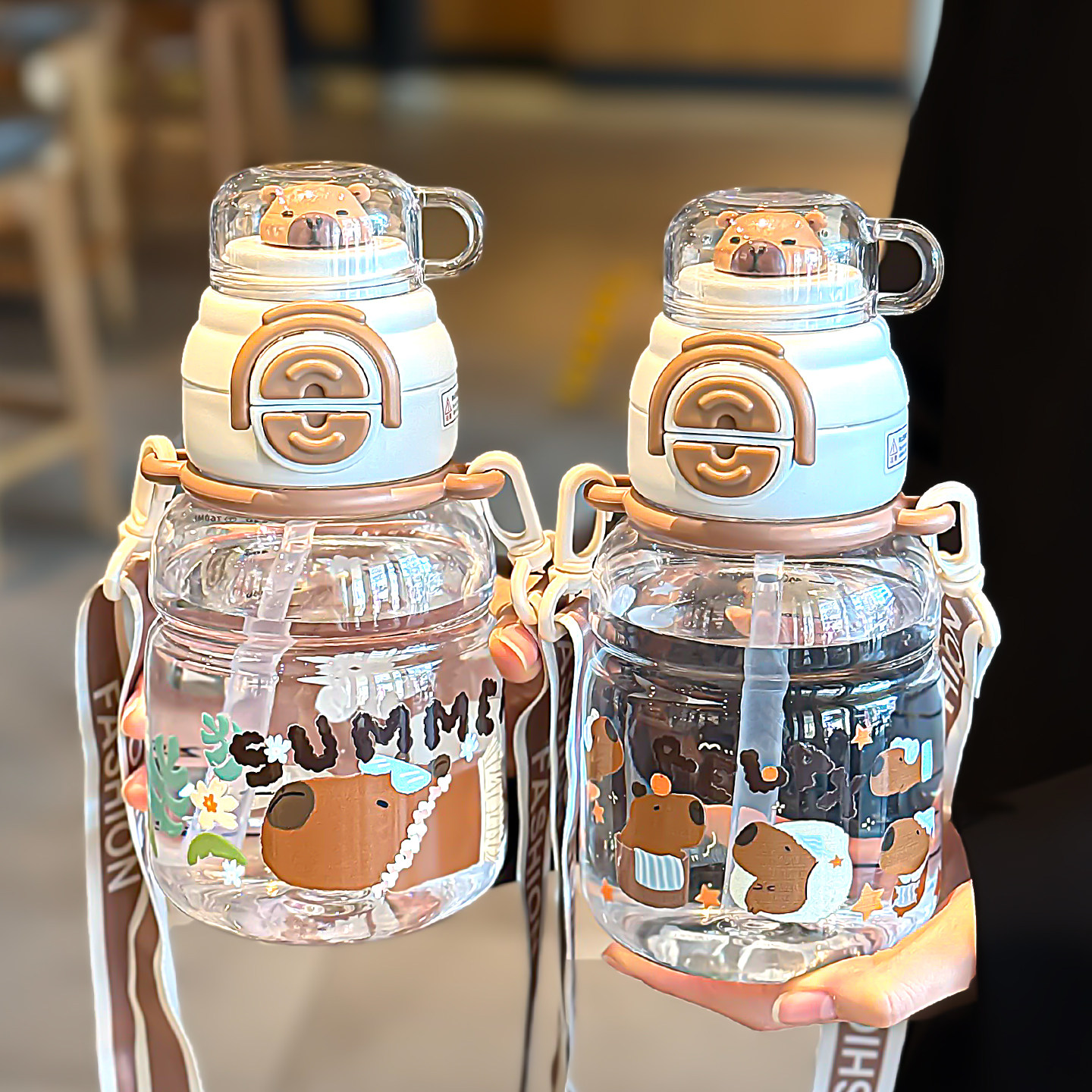 卡皮巴拉塑料水杯女高颜值夏便携学生儿童上学专用杯子吸管大肚杯,餐饮具,吸管杯,淘宝优惠券,粉丝福利购,淘宝优惠卷