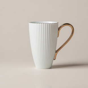 茗瓷点白瓷釉上彩陶瓷水杯爱心描金把手陶瓷马克杯女性送礼小清新