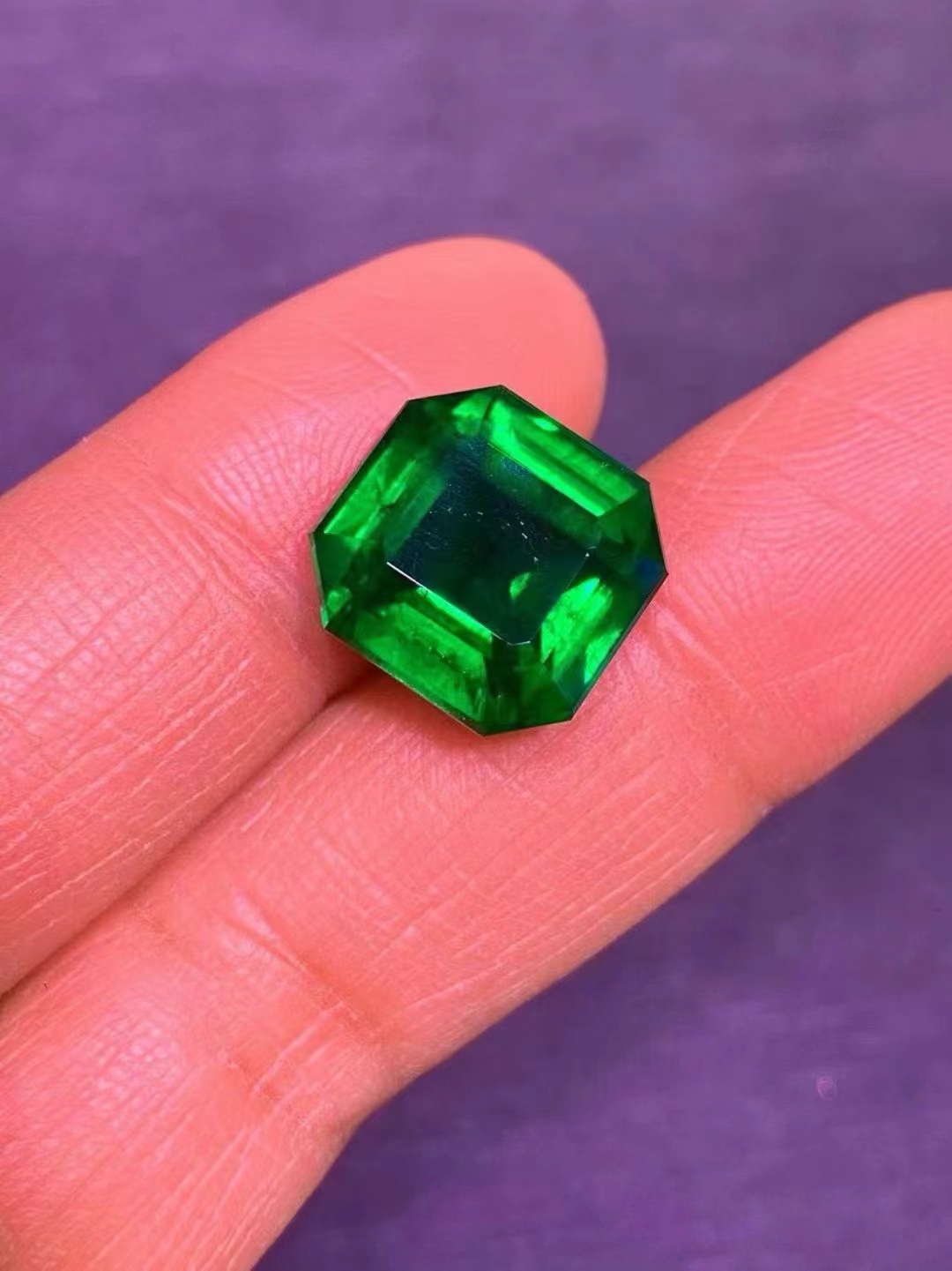 赞比亚天然祖母绿vividgreen裸石戒面微油戒指吊坠