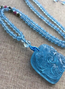 天然海蓝宝吊坠雕刻海蓝宝风牌吊坠深海蓝色晶体干净