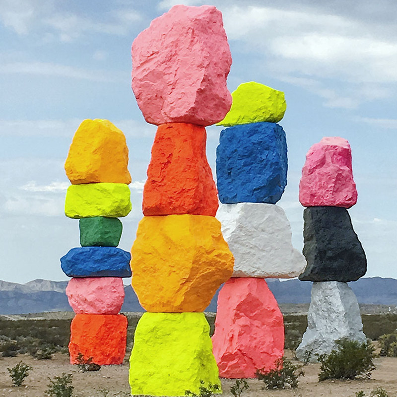 泡沫道具假山石头定制彩色泡雕婚庆节日美陈装饰造景落地橱窗摆件