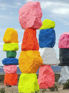 泡沫道具假山石头定制彩色泡雕婚庆节日美陈装饰造景落地橱窗摆件